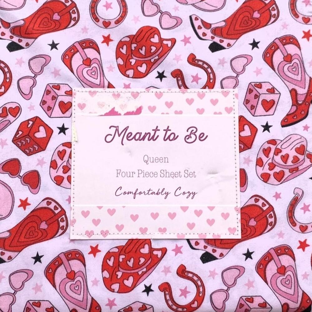 NWT ~ 4 pc Cowgirl In Love QUEEN SIZE Valentines Bed Sheets Cowboy Hats & Boots